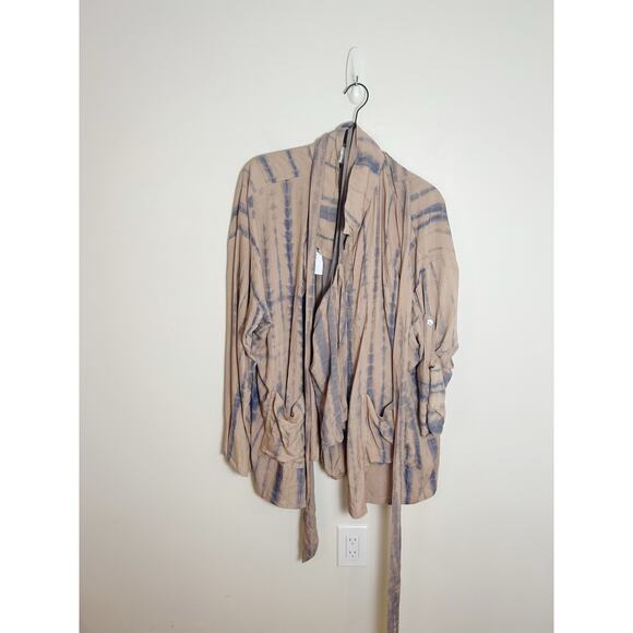 Boutique Vacation Loungewear Coord Set Loose Fitting One Size - Picture 3 of 12